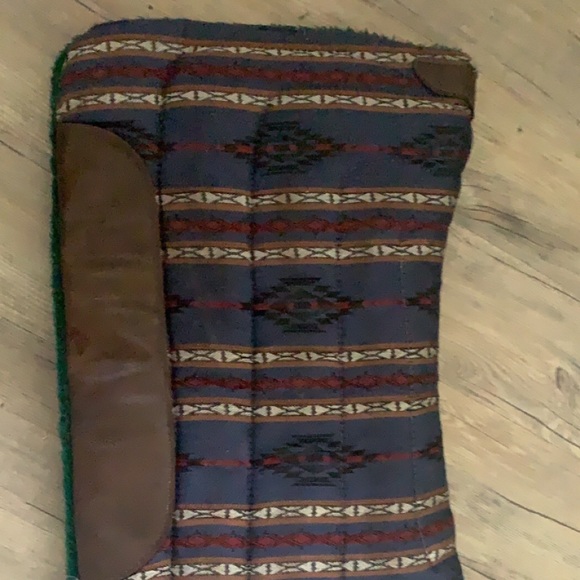 Saddle pad - Picture 3 of 5